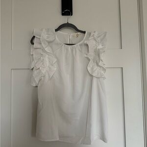 Entro White Flutter Sleeve Ruffled Blouse